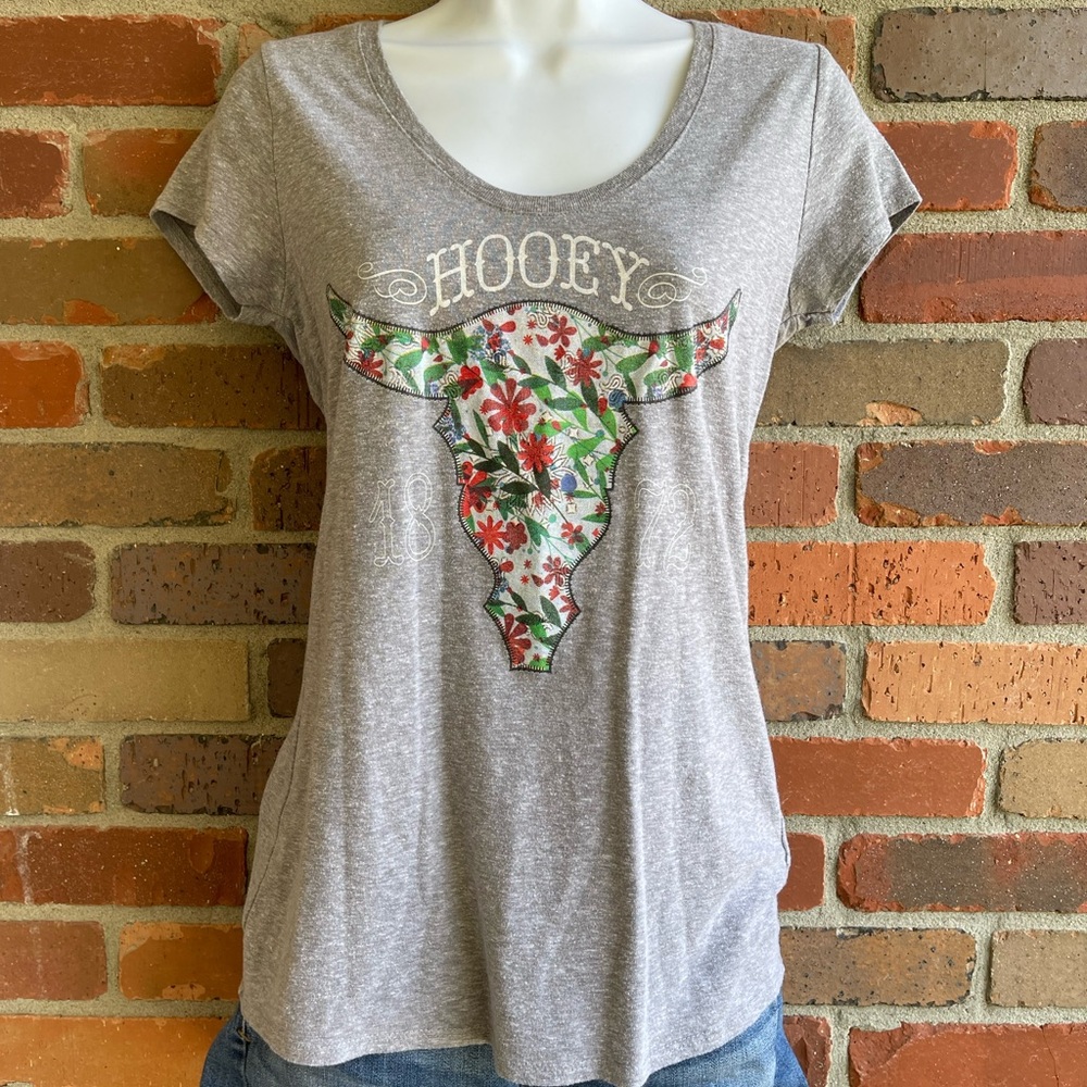 Graphic t shirt